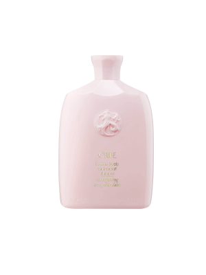 Oribe Serene Scalp Anti-Dandruff Shampoo - Мягкий очищающий шампунь против перхоти 250 мл